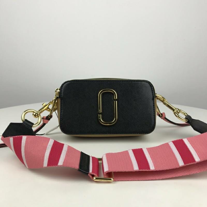 MARC JACOBS THE SNAPSHOT LEATHER BLACK CAMERA BAG W PINK STRAP - CRTBLNCHSHP