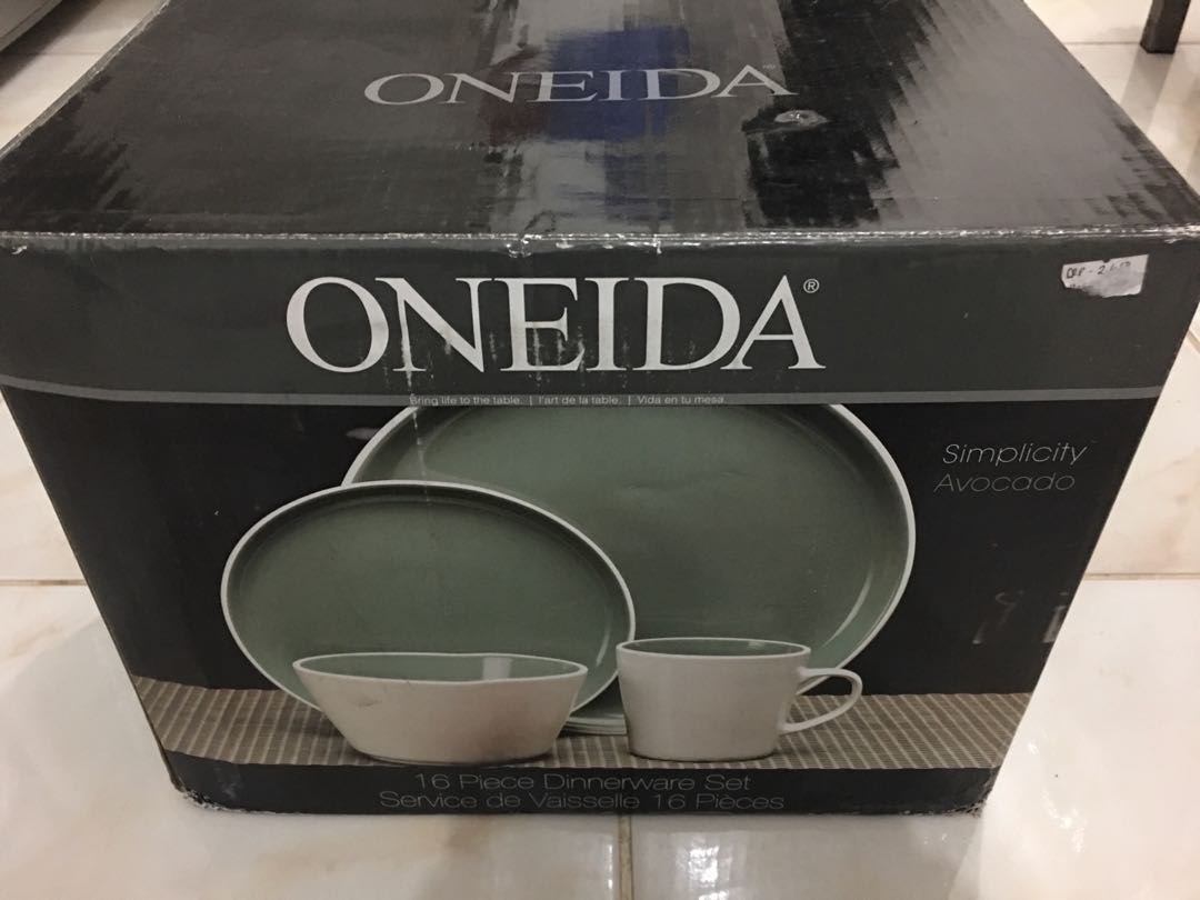 Oneida Simplicity Avocado 16pc Dinnerware Set, TV & Home Appliances