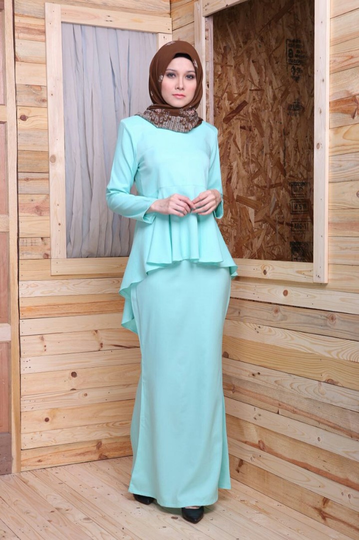 Ophelia Fishtail Peplum Kurung Women S Fashion Muslimah Fashion On Carousell