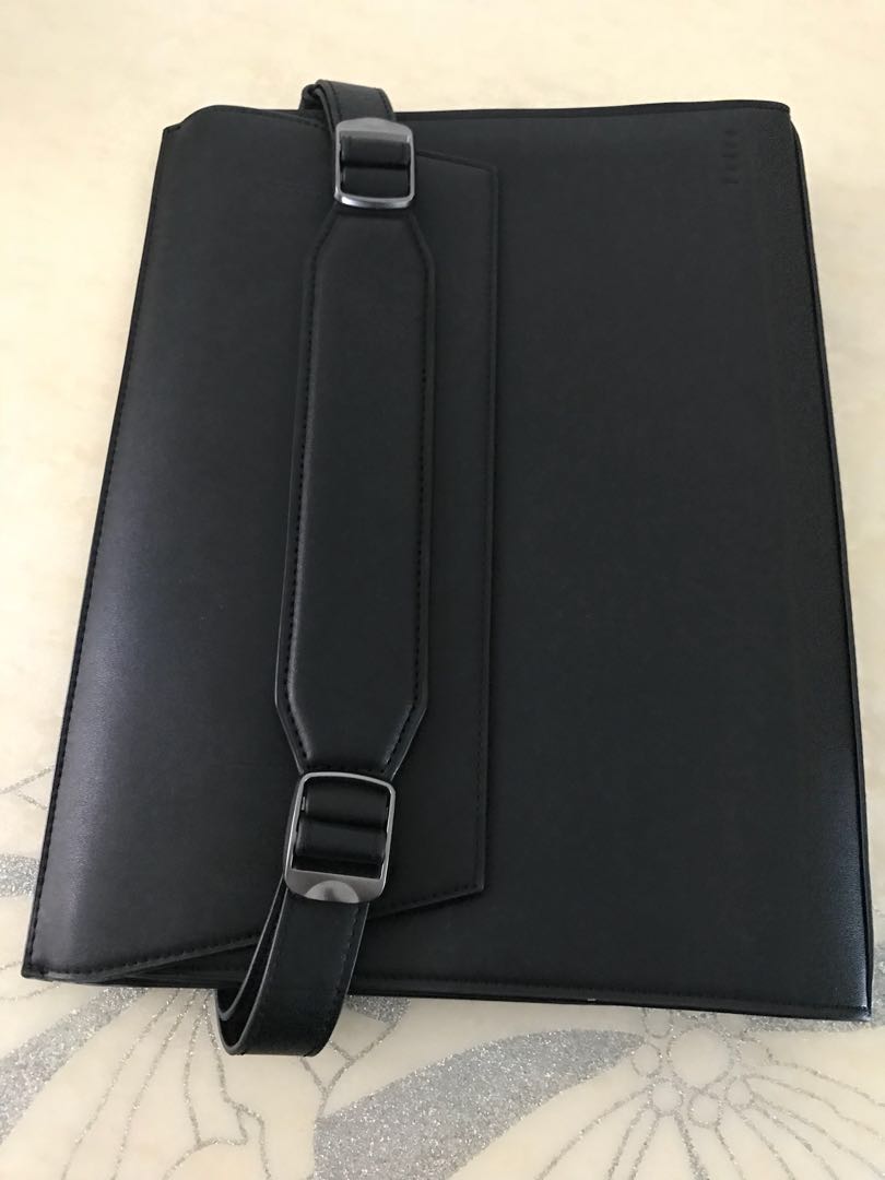 pedro men clutch