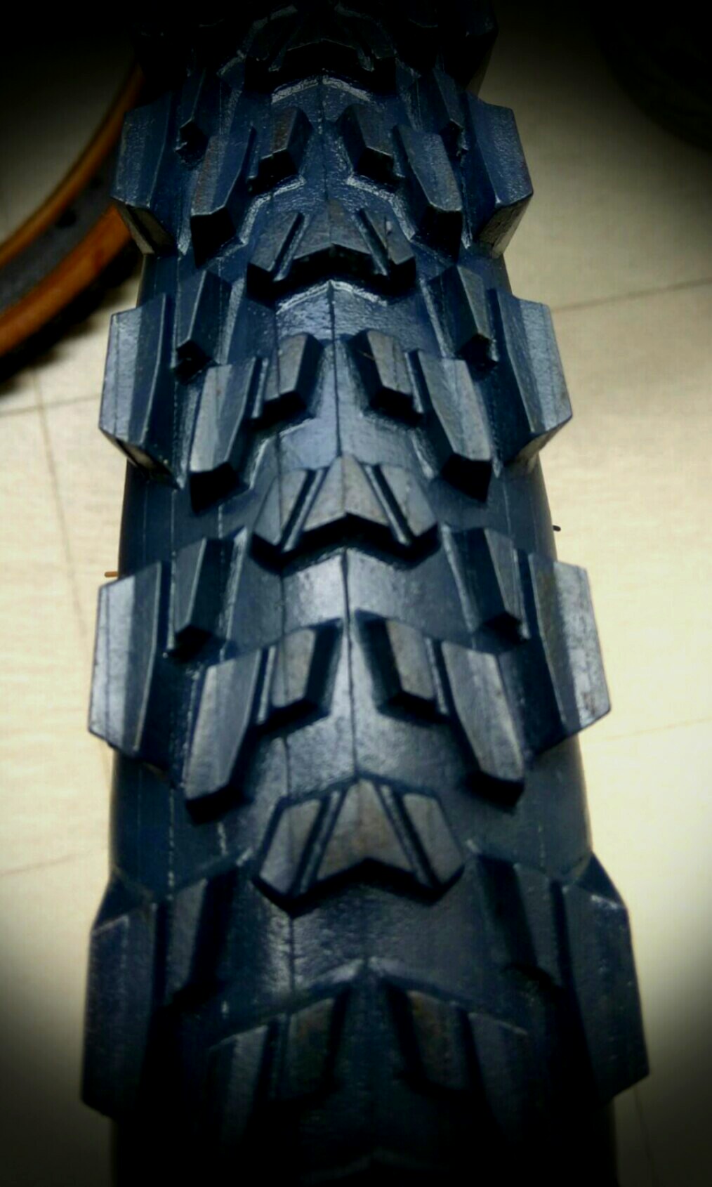 Tioga hotsell psycho tyres