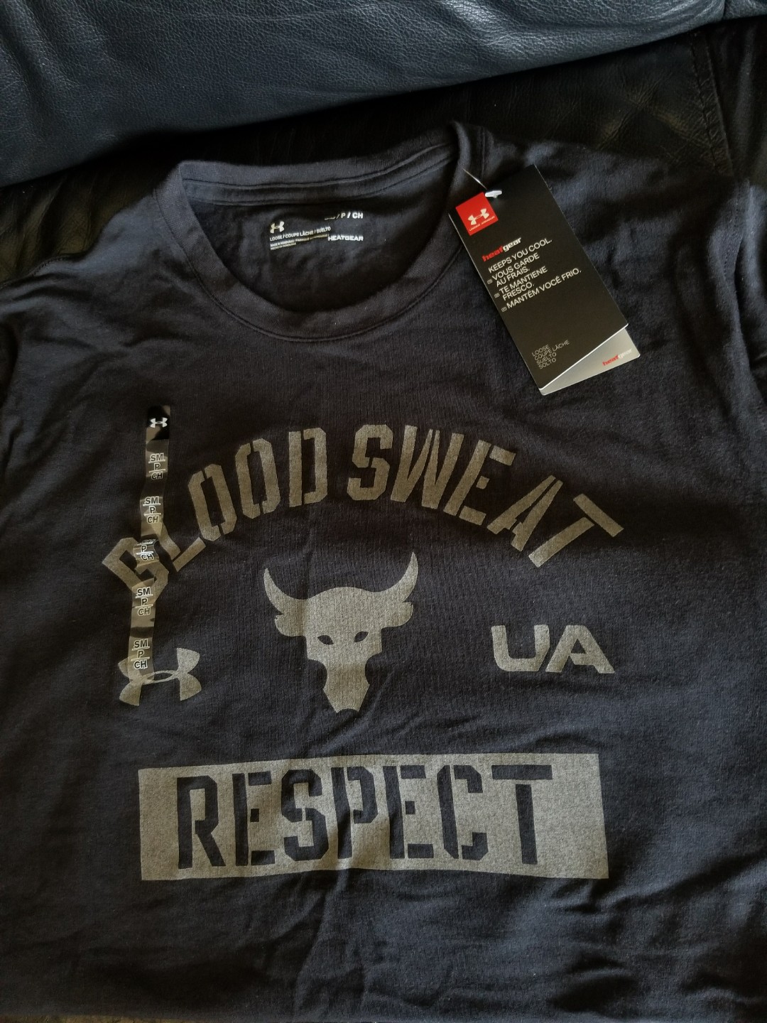 Reductor By law Maladroit Under Armour Project Rock T shirt (Blood, Sweat, Respect), 男裝, 外套及戶外衣服-  Carousell