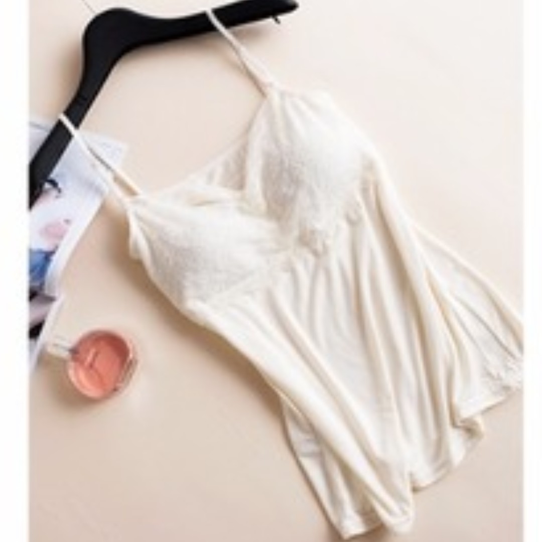 White Padded Singlet/ Singlet bra, Women's Fashion, Tops, Sleeveless on  Carousell