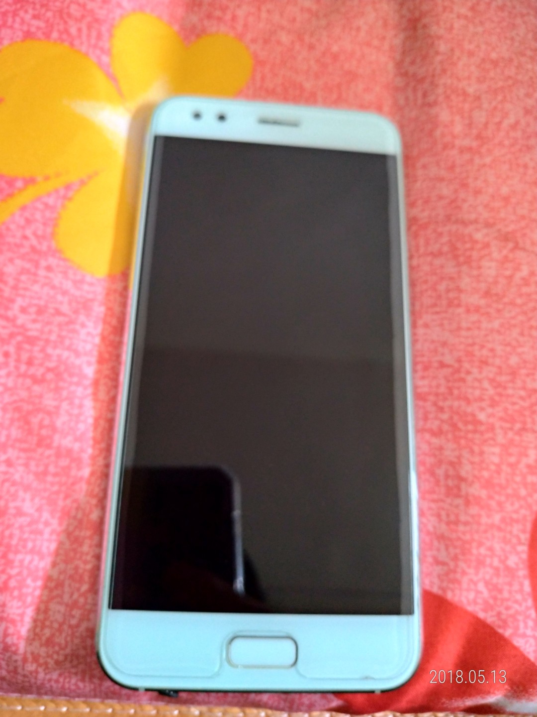 華碩asus Zenfone4 Ze554kl 5 5吋4g 64g 薄荷綠二手 手機平板 安卓android在旋轉拍賣