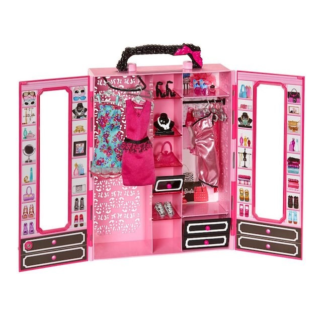 Barbie wardrobe set 2025