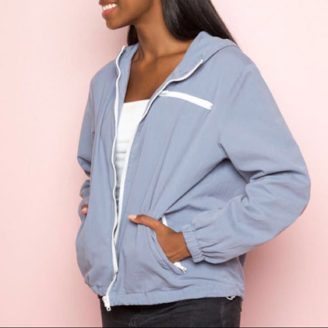 BRANDY MELVILLE KRISSY JACKET IN SLATE BLUE AUTHENTIC Women s Fashion Coats Jackets and Outerwear on Carousell