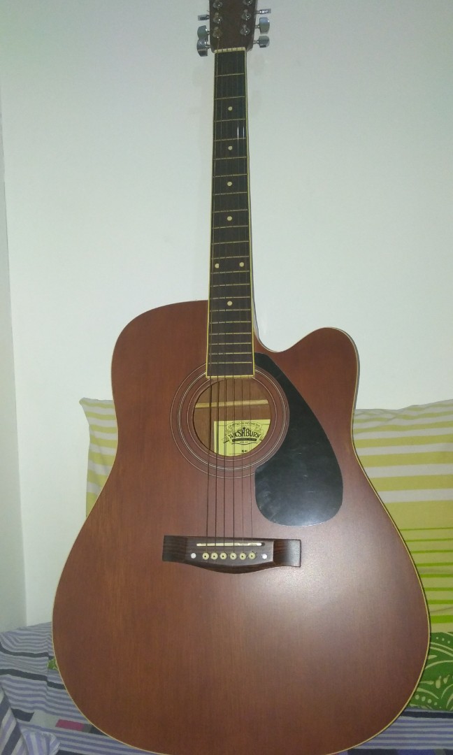 Gitar Washburn Made in Indonesia, Musik & Media, Aksesoris di Carousell
