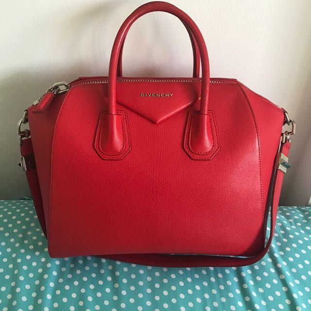 Givenchy Medium Antigona Bag in Red Leather