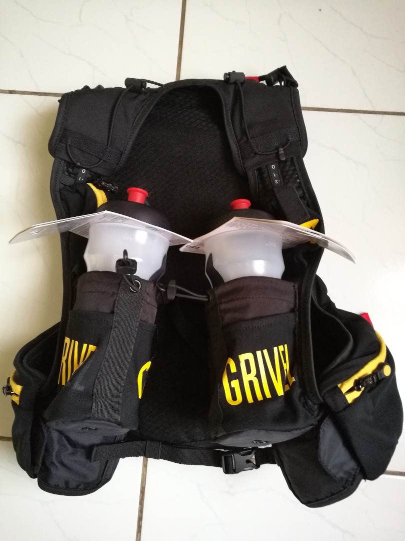Grivel top hydration vest