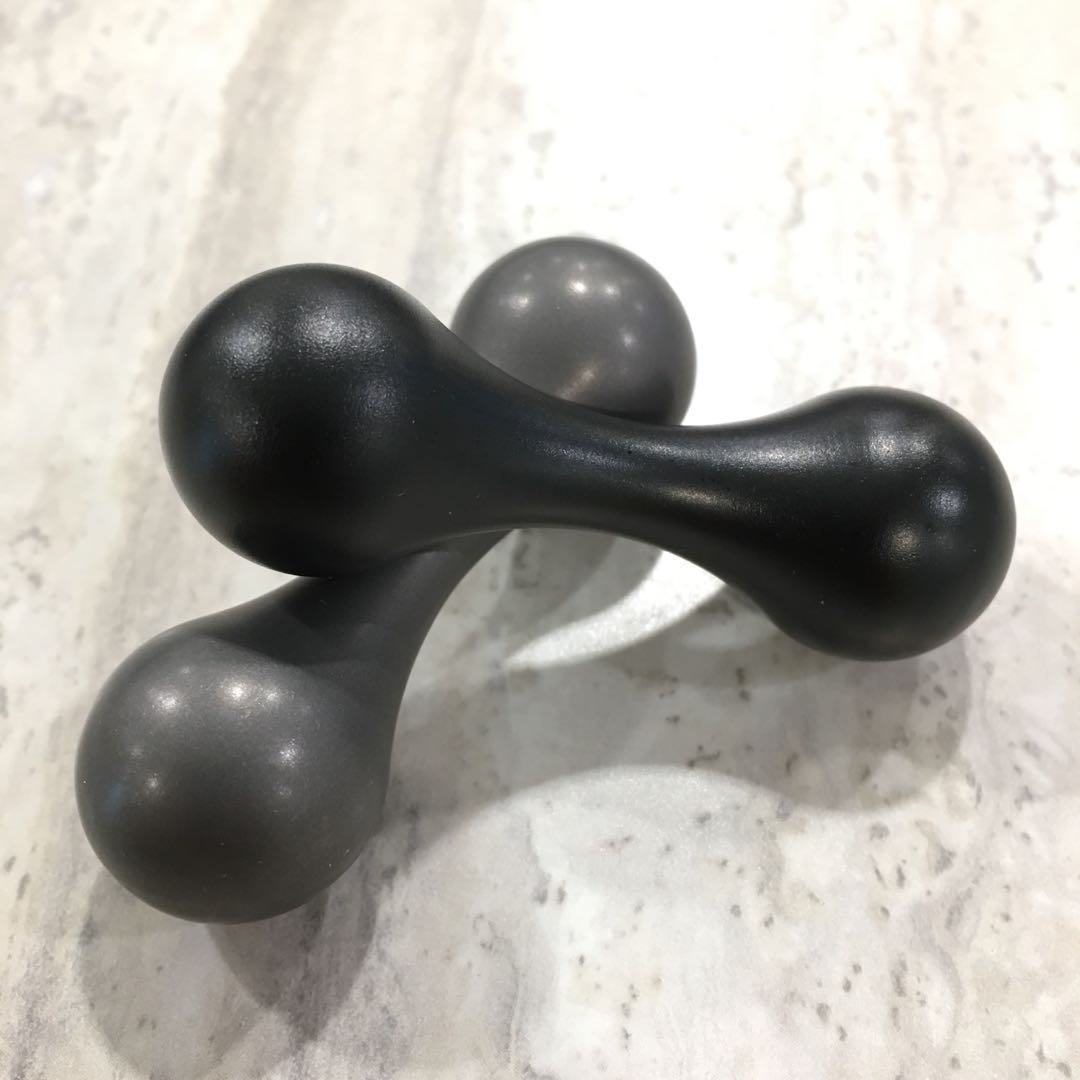 knuckle roller fidget