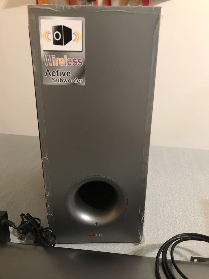 LG wireless sound bar + sub woofer, Audio, Soundbars, Speakers