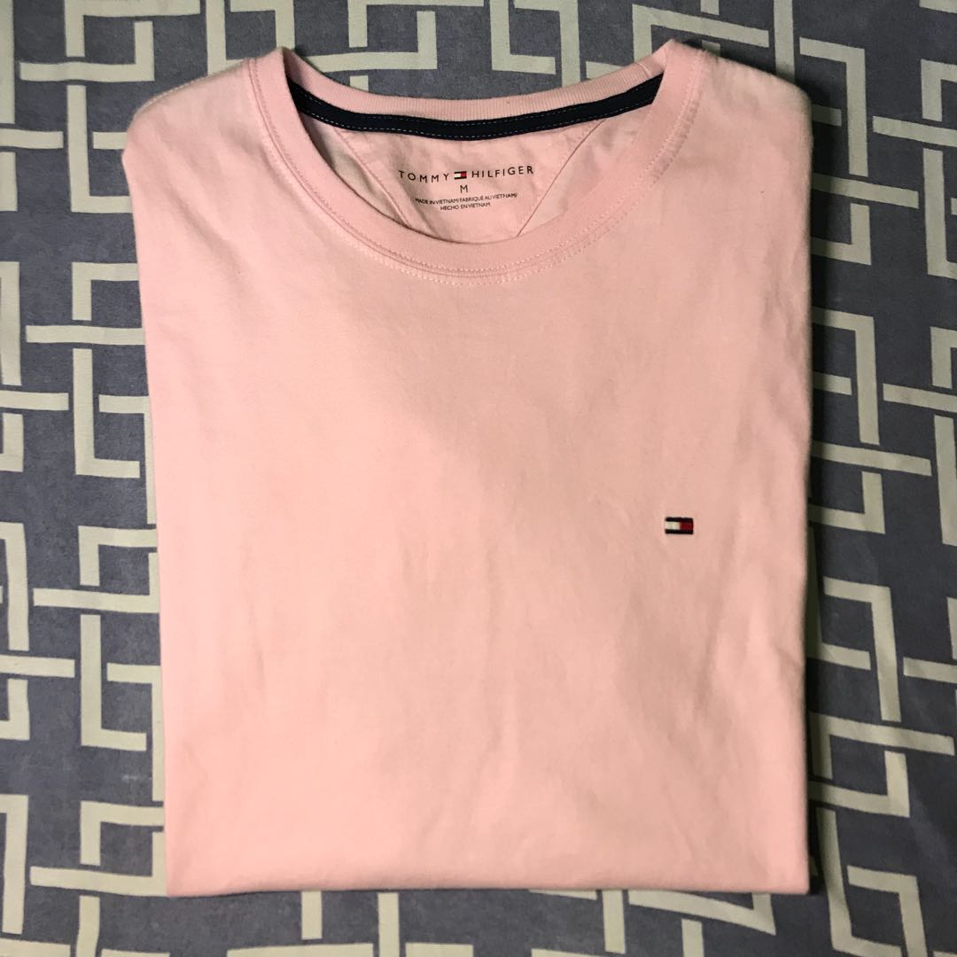 pink tommy shirt