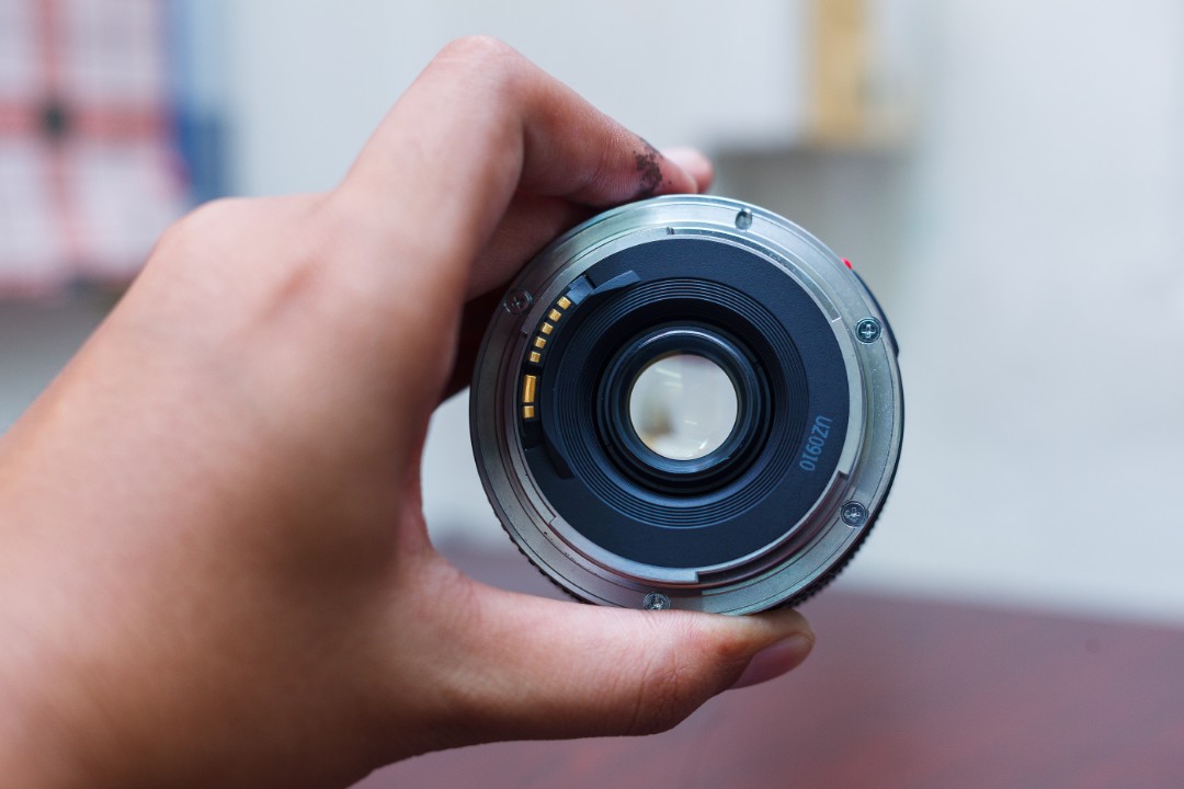 canon ef 24mm f2.8 lens