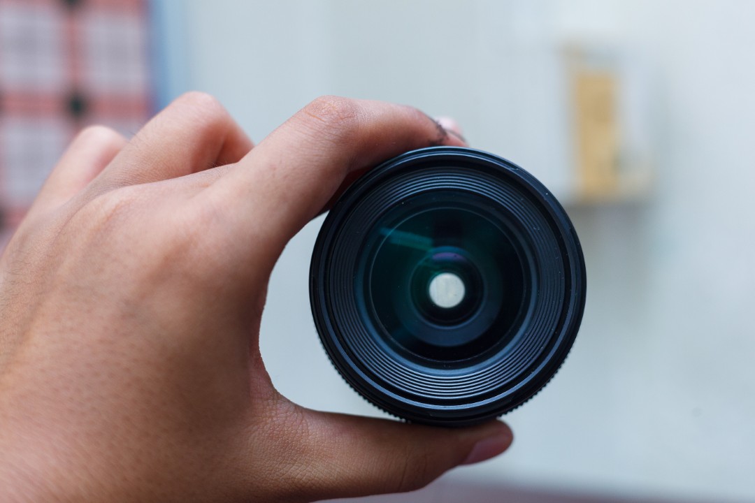 canon ef 24mm f2.8 lens