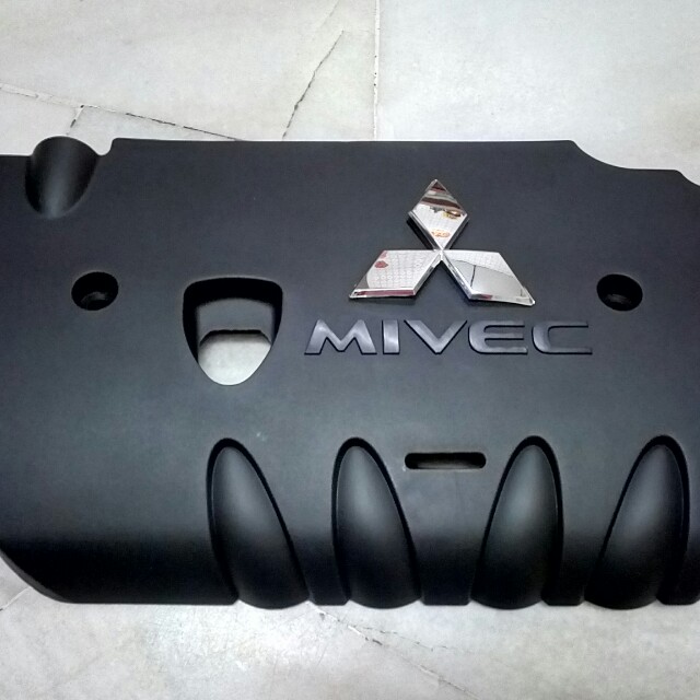 Mitsubishi Lancer 10' GT inspira engine top cover with 3D logo badge