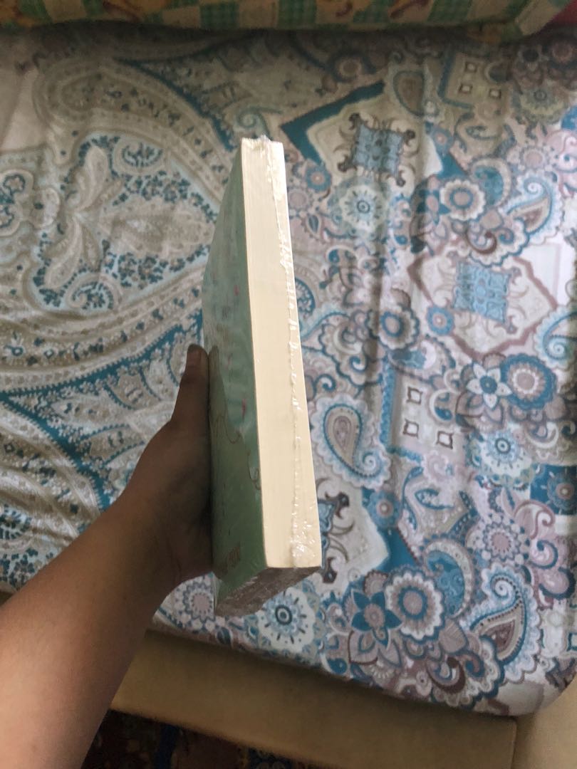 My true love gave to me (Category: Storybooks) located in Las Pinas. Submitted by cy_rxl (Listing ID 169480817, Image 2). Description: Still sealed, selling for a low price RFS: Will buy other books.