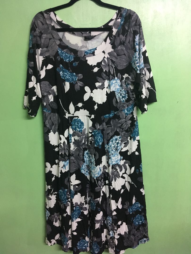 Yours London dress (Category: Dresses) located in Iloilo. Submitted by mrsgaton (Listing ID 169475759, Image 1). Description: Gift from abroad but too big for me. Brand new without tag. .