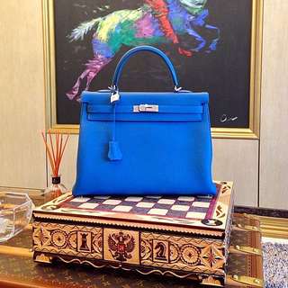 Hermes Kelly 28 Blue Lin Togo Phw, Luxury, Bags & Wallets on Carousell