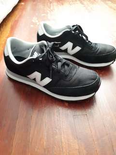 Black New balance 501 size 8 mens