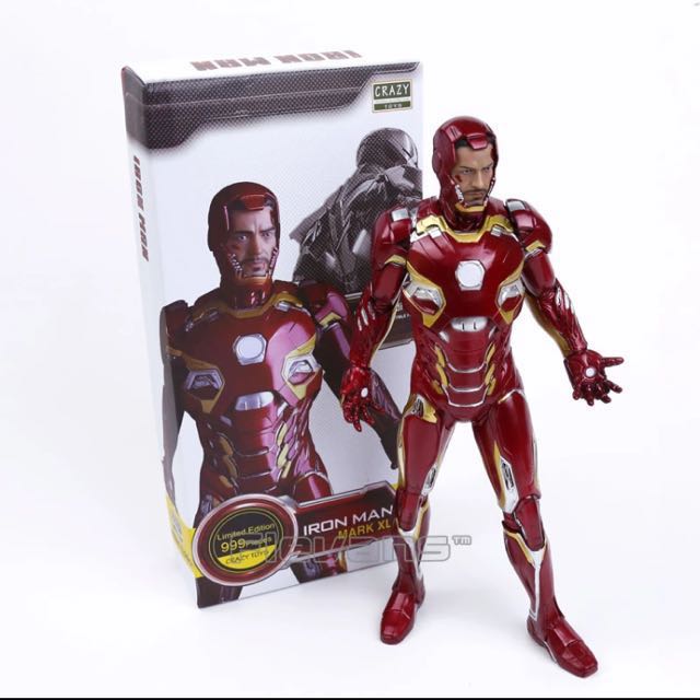 crazy toys iron man