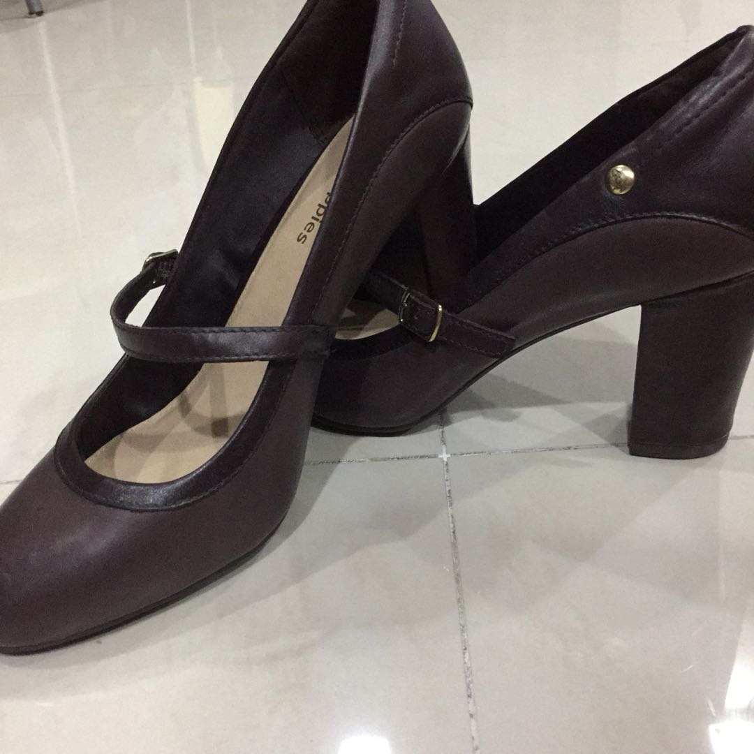 hush puppies mary jane shoes