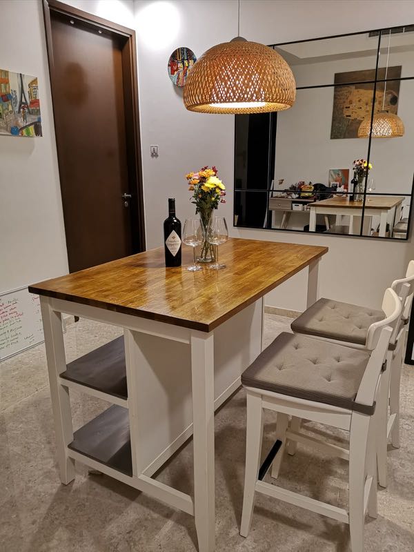 Kitchen Island Chairs Furniture Tables Chairs On Carousell