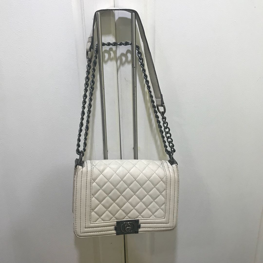chanel sling bag white