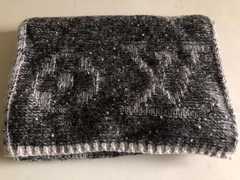 Louis Vuitton Winter Scarf Luxury Accessories On Carousell