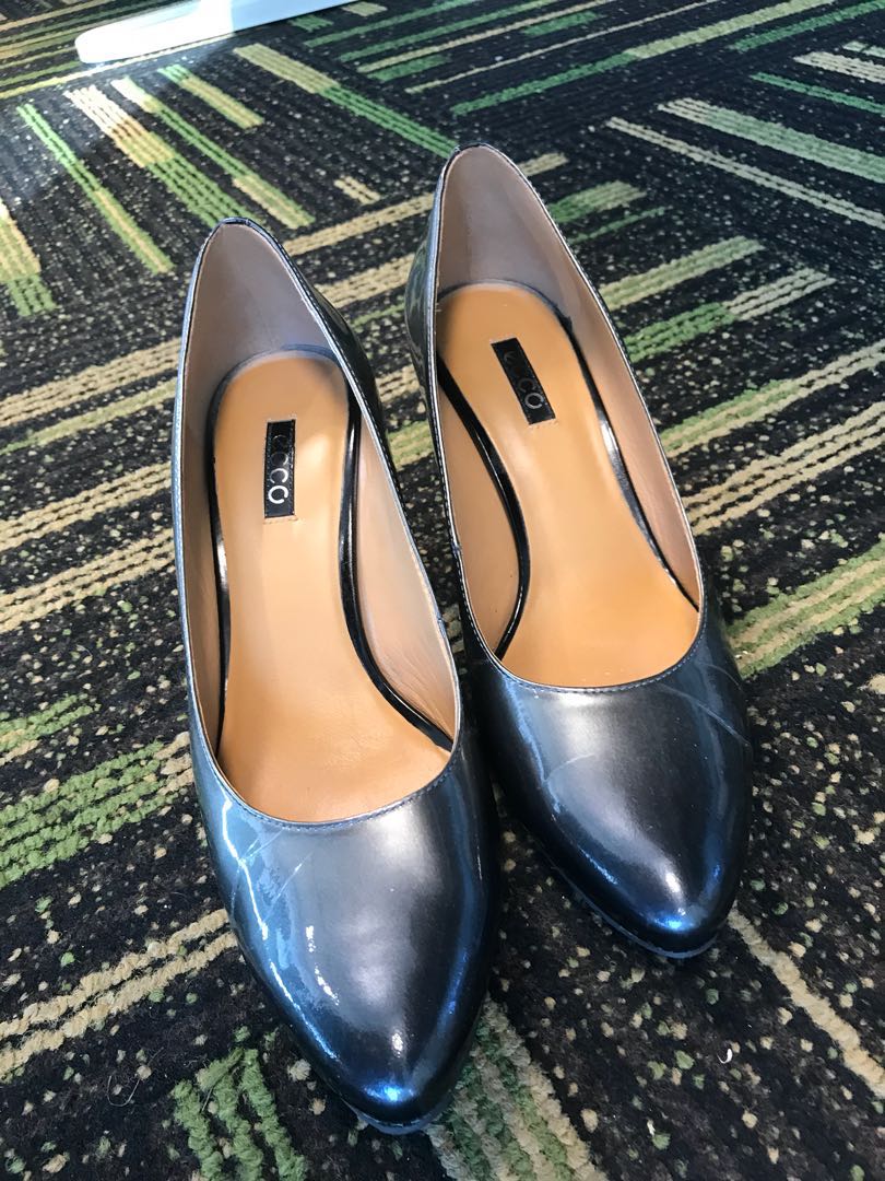 ecco pumps silver