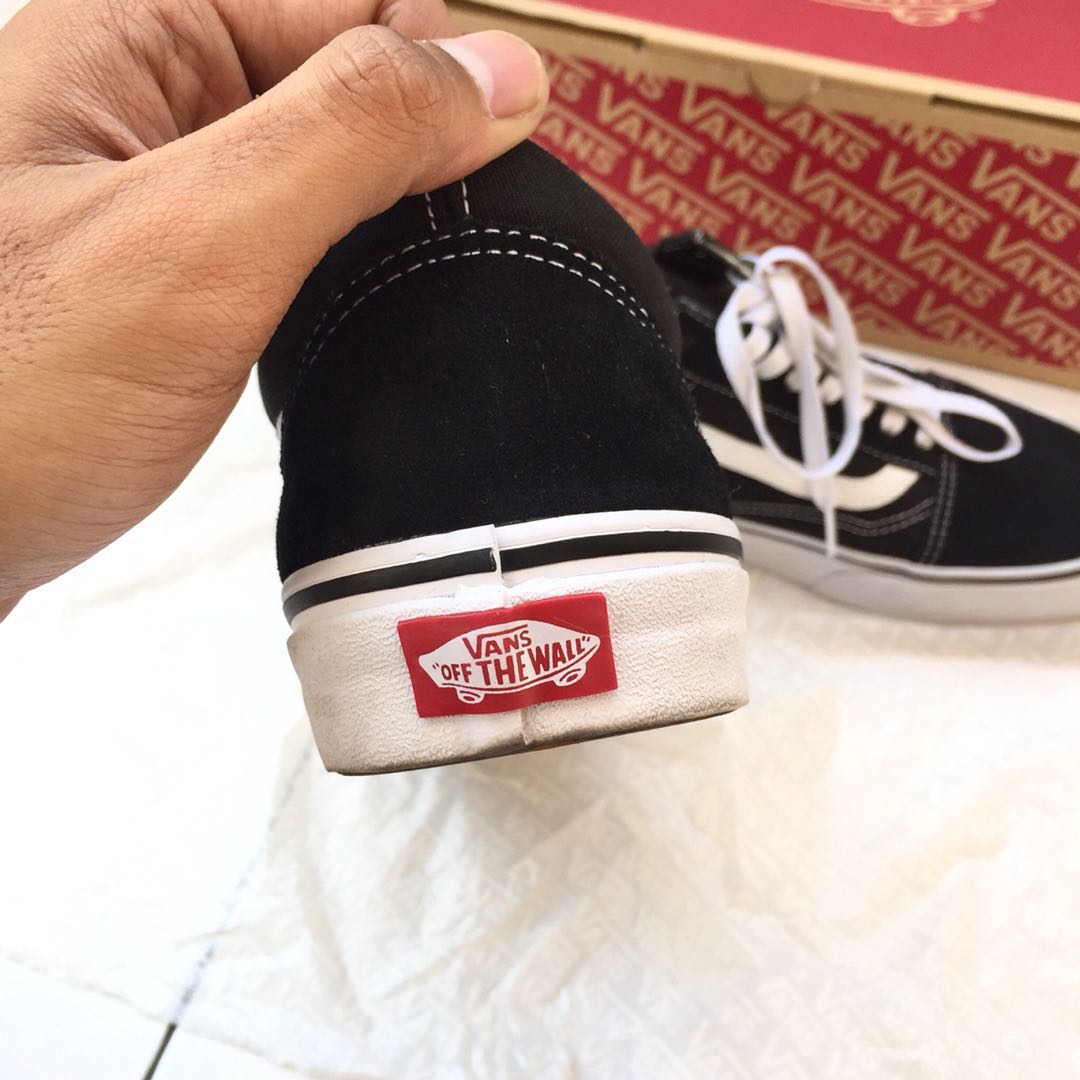 black vans size 10