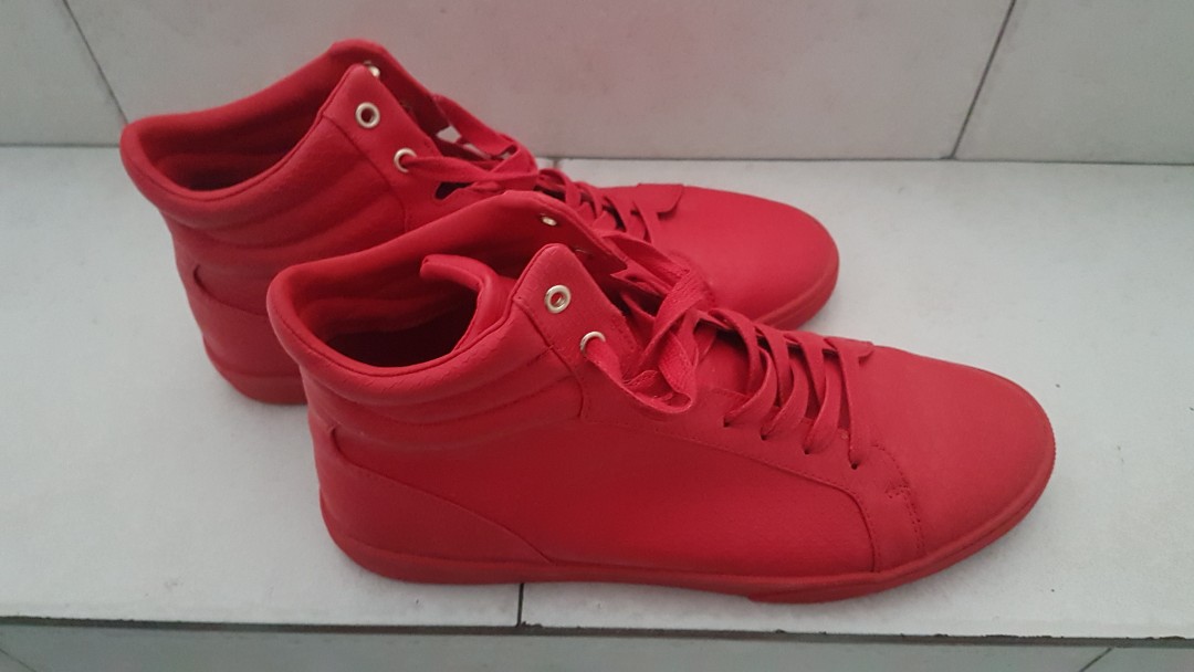 zara red shoes