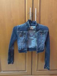 Lois crop denim
