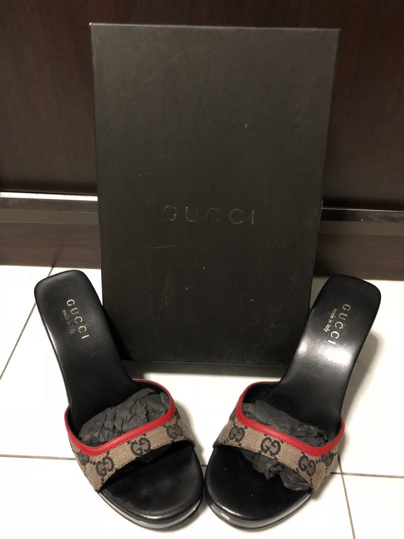 gucci monogram heels