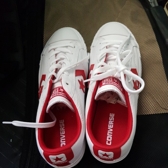 White and hotsell red leather converse
