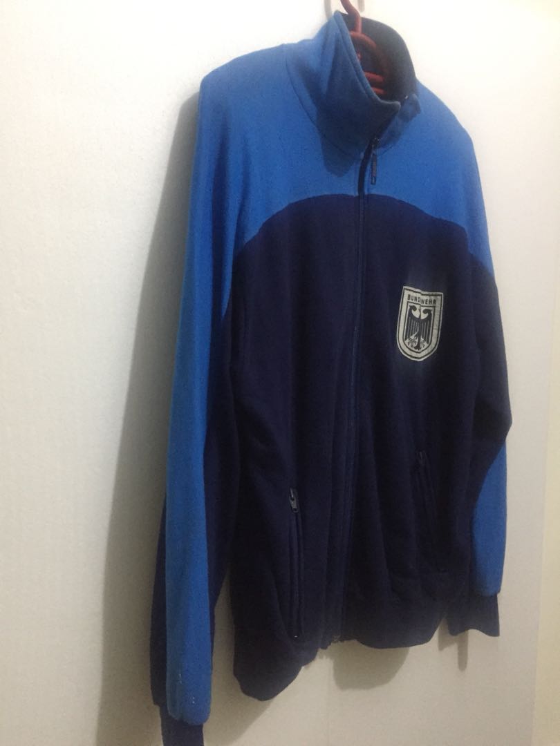 BUNDESWEHR, Men’s Fashion, Activewear on Carousell