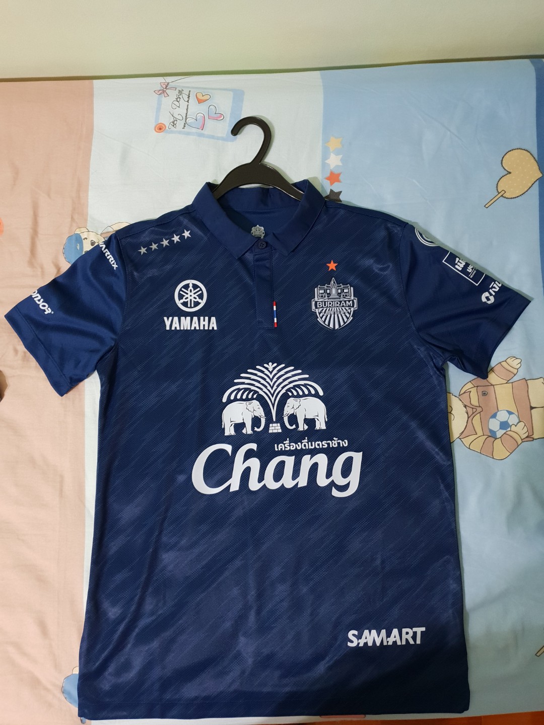 Buriram United 2017 18 Home Kit Size S Men S Fashion Activewear On Carousell