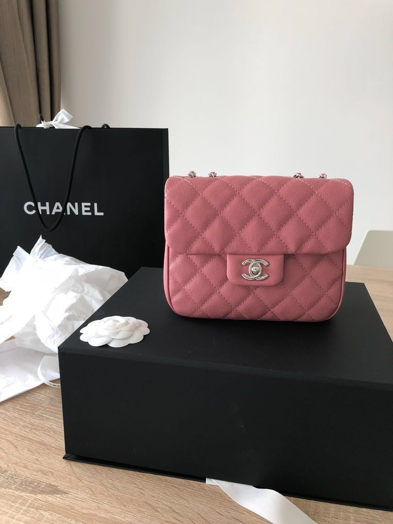 chanel urban companion