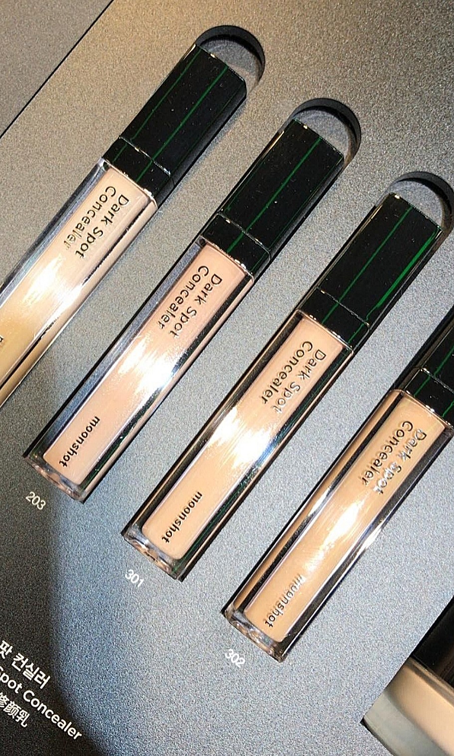 Moonshot Dark Spot Concealer, Beauty & Personal Care, Face, Makeup Products  on Carousell