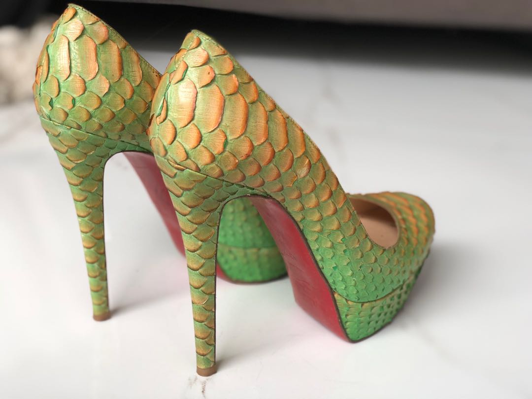 green snake print shoes