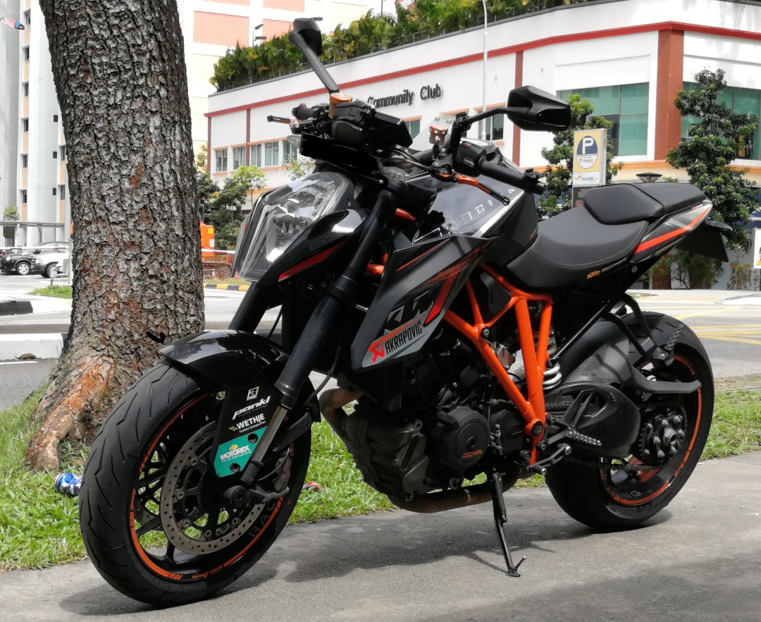 Ktm 1290 Super Duke R Motorbikes Motorbikes For Sale Class 2 On Carousell