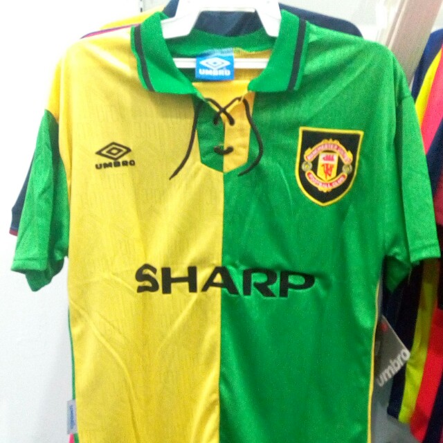 manchester united newton heath kit