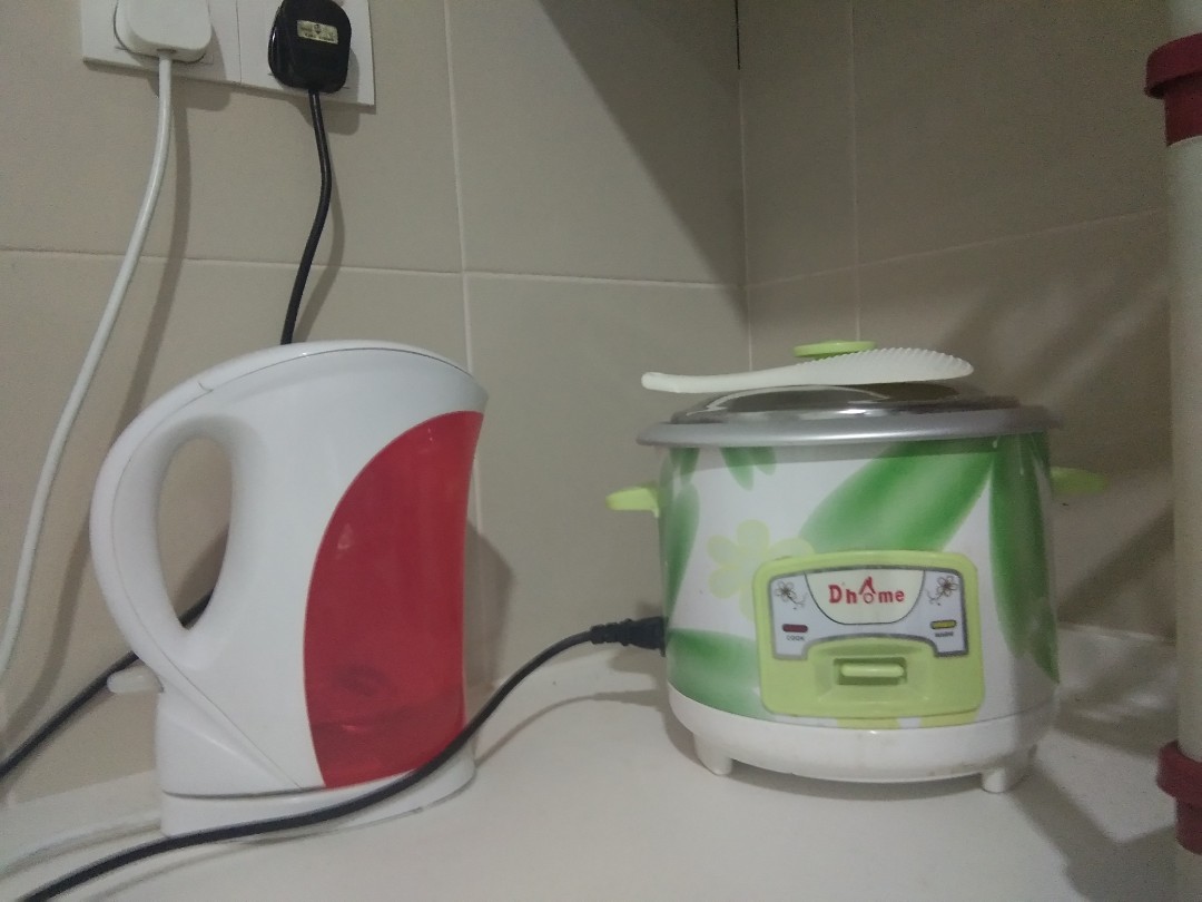 Periuk Nasi Kettles Rak Kecil Kitchen Appliances On Carousell