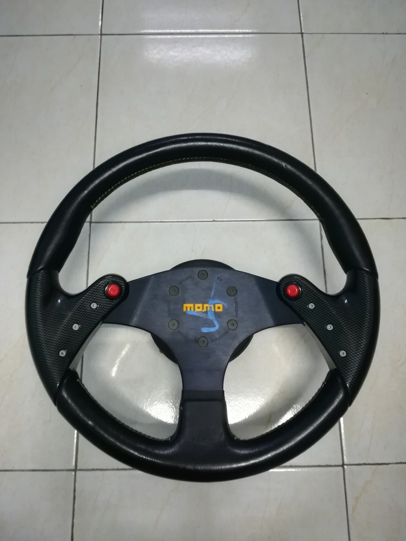 MOMO F1concept 新品未使用　廃盤 MOMO - 激レア MOMO F1 concept 32π ステアリング モモステ 廃盤品の