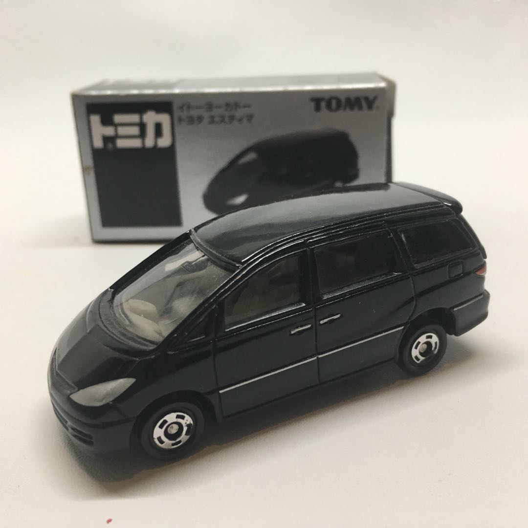 tomica toyota estima