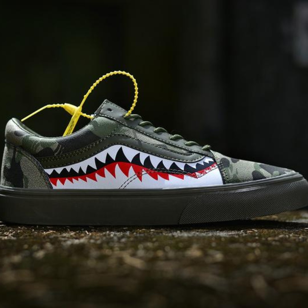 Кроссовки bape sta