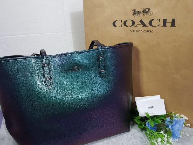 30 OFF Coach bag Hologram Pebble Leather Women s Fashion Bags Wallets Purses Pouches on Carousell