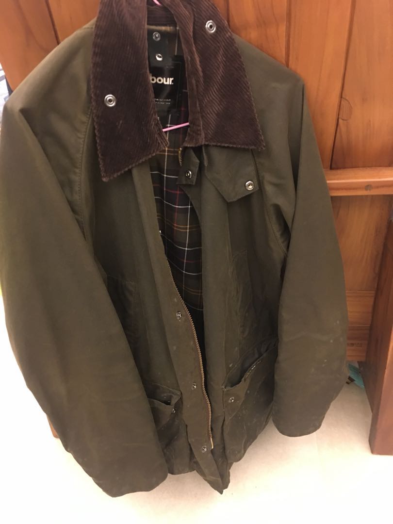 英國品牌barbour 油布外套二手綠色騎士 他的時尚 上衣在旋轉拍賣