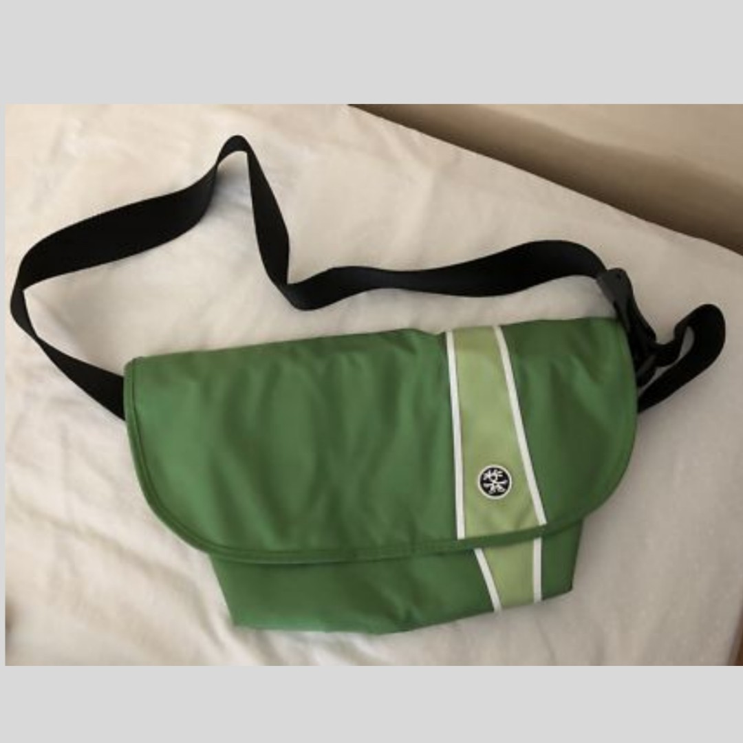 Authentic Crumpler Green Western Lawn Sling Shoulder Messenger Bag, Men