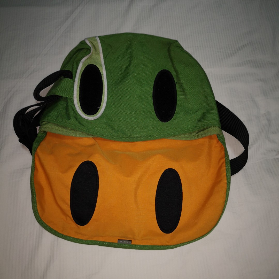 Authentic Crumpler Green Western Lawn Sling Shoulder Messenger Bag, Men