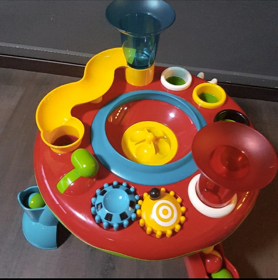 little senses activity table